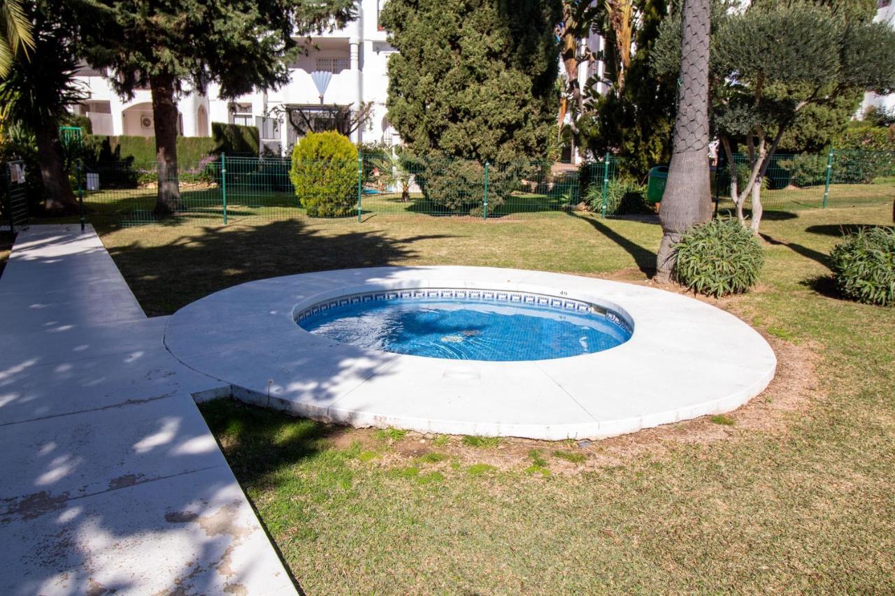 Apartamento Calypso, Sol Y Playa Διαμέρισμα Sitio de Calahonda Εξωτερικό φωτογραφία
